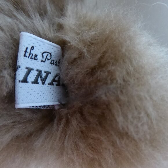 VINTAGE ECHOES OF THE PAST MOHAIR JOINTED TEDDY BEAR WICKER CHAIR - Picture 9 of 16